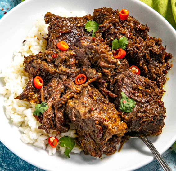 Beef Rendang, a Nourish halal meal prep dish