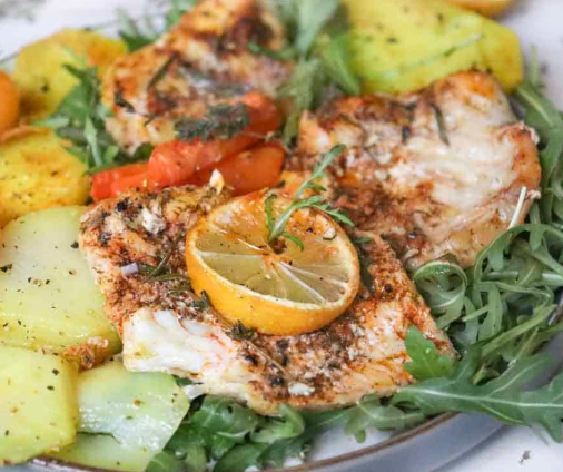 Garlic Herb Cod, a Nourish halal meal prep dish